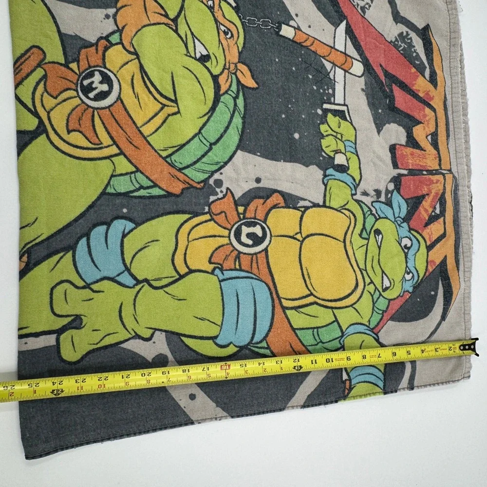Vintage Teenage Mutant Ninja Turtles TMNT Beach Towel 28x52‎ Distressed Retro